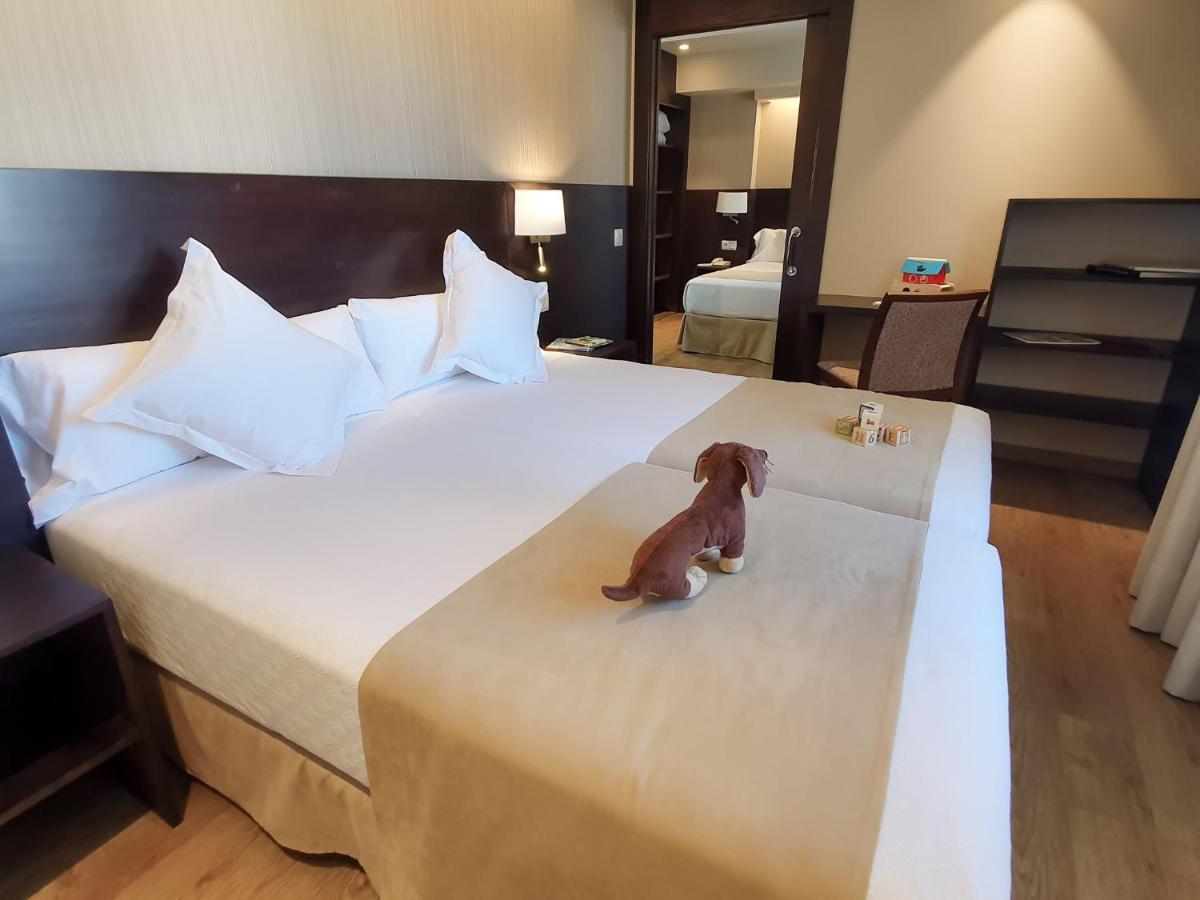 蒙特马尔3*Llanes